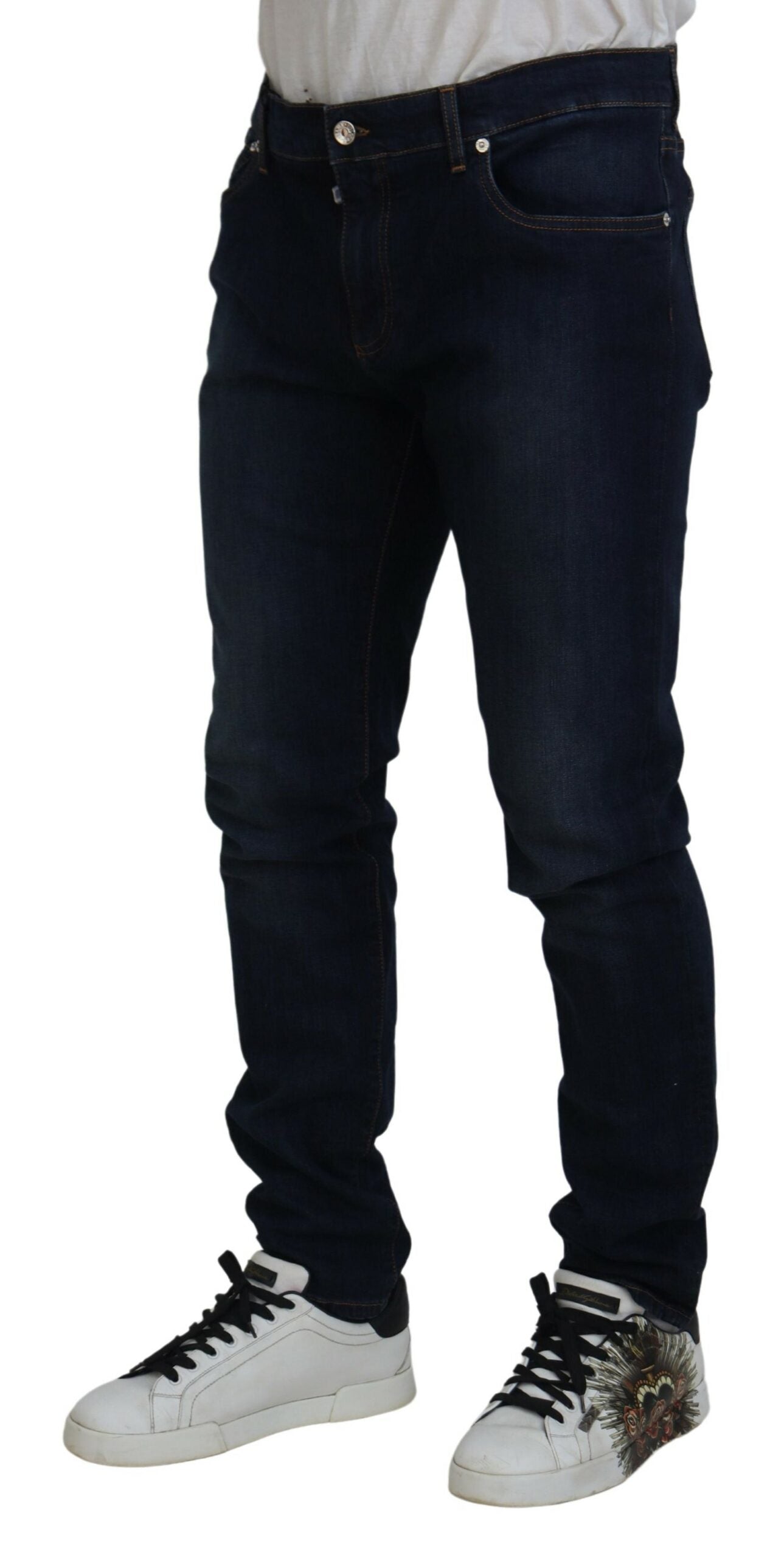 Sleek Skinny Jeans in Dark Blue